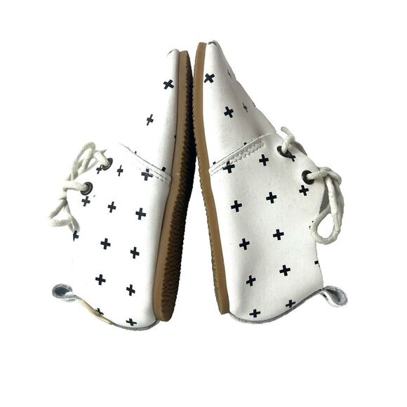 Piper Finn Little Kids Infants 7 Soft Leather White Cross Print Moccasin Lace Up - Picture 5 of 13